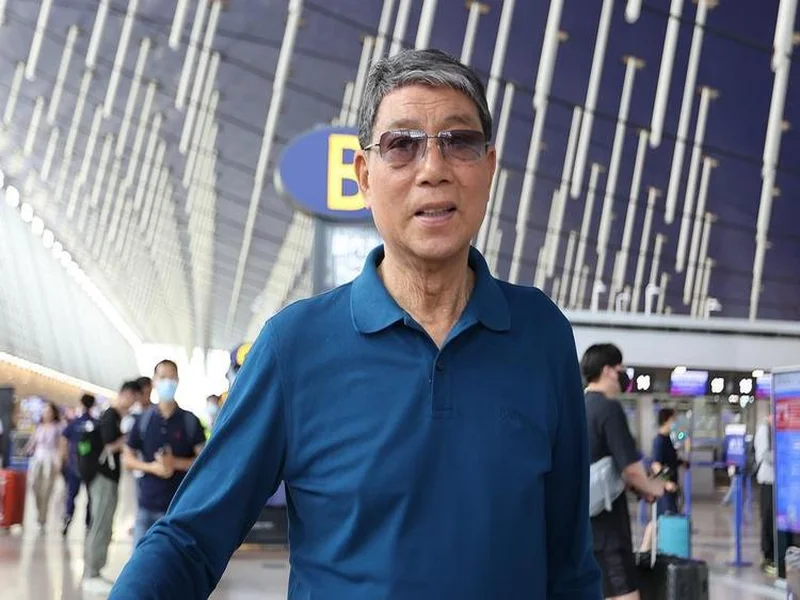 东体谈全运会上海男足逆转新疆：队员盛赞徐根宝关键时刻“敲打”